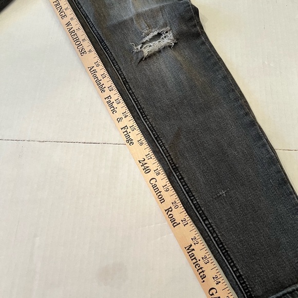 KENSIE EFFORTLESS ANKLE MID RISE   COLOR BLACK DISTRESSED.   SIZE 10/30 - Picture 9 of 12